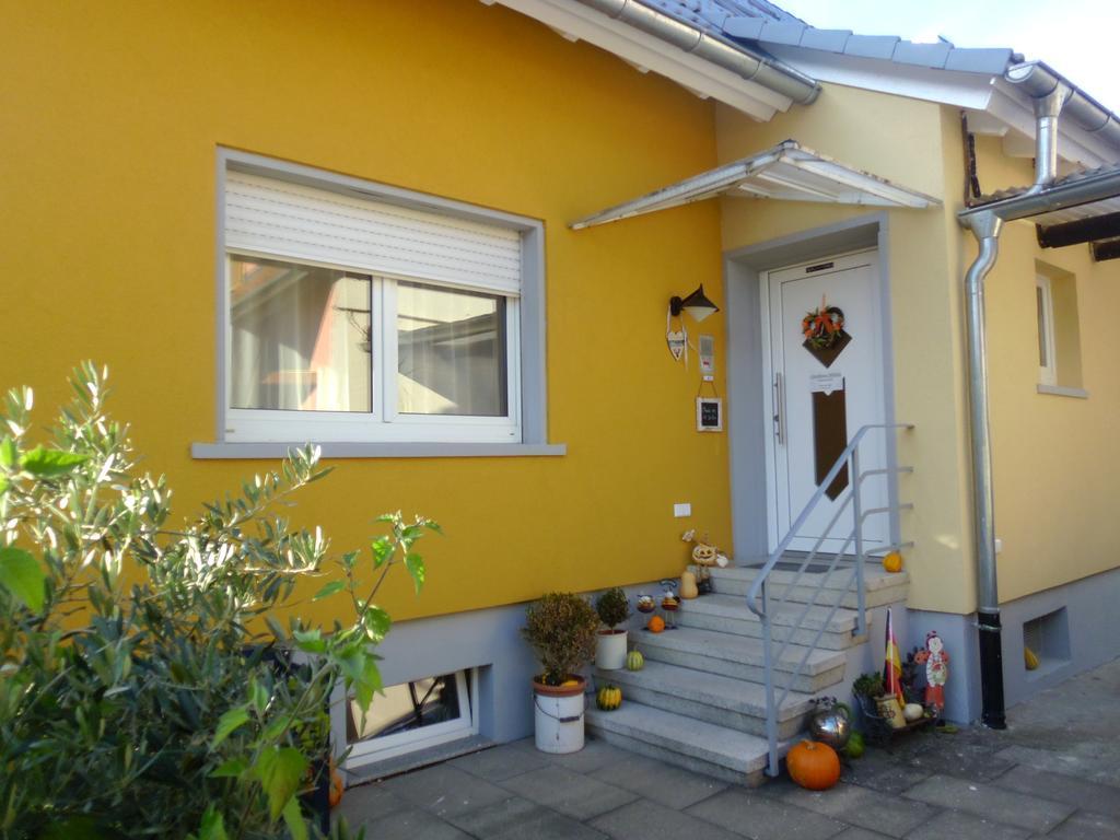 Pension Lelila Rust - Ex Gaestehaus Milella Exterior foto