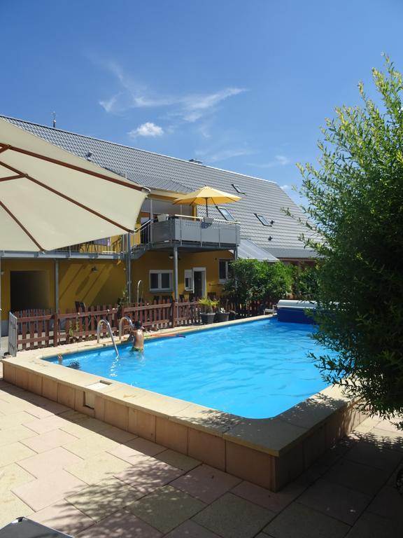 Pension Lelila Rust - Ex Gaestehaus Milella Exterior foto